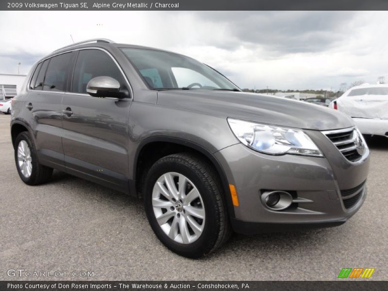 Alpine Grey Metallic / Charcoal 2009 Volkswagen Tiguan SE