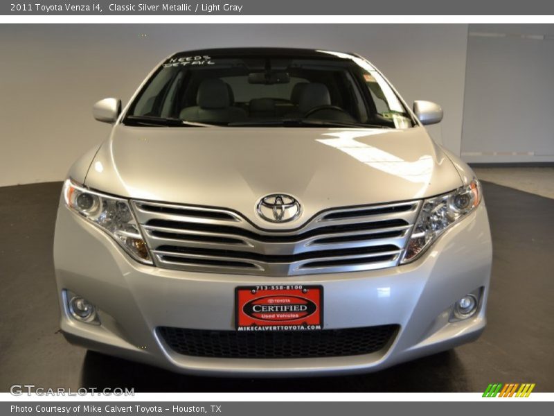 Classic Silver Metallic / Light Gray 2011 Toyota Venza I4