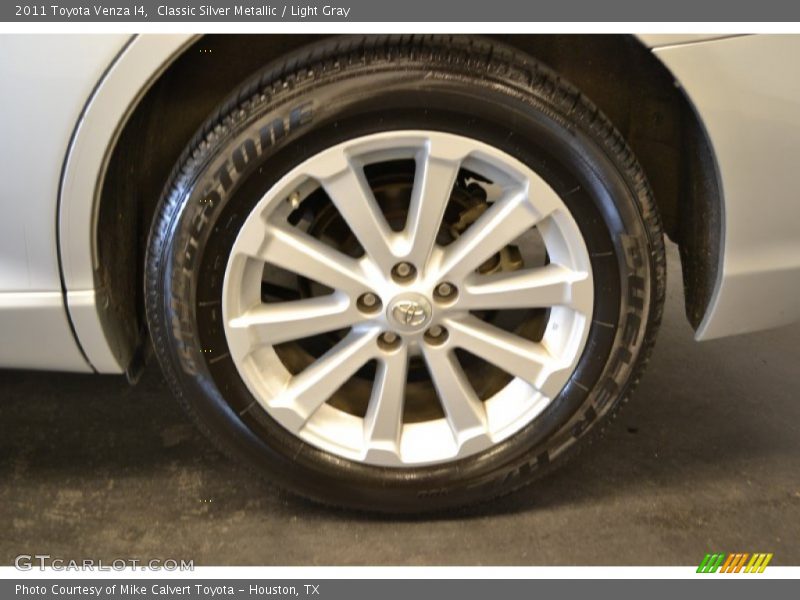 Classic Silver Metallic / Light Gray 2011 Toyota Venza I4