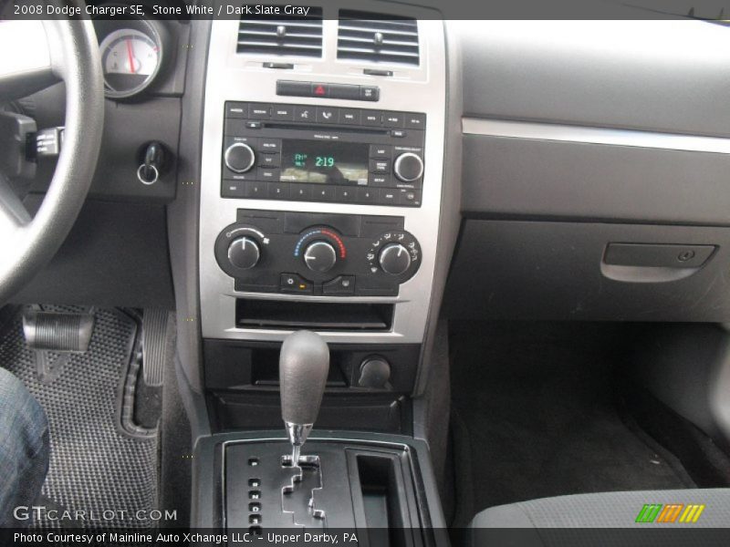 Stone White / Dark Slate Gray 2008 Dodge Charger SE