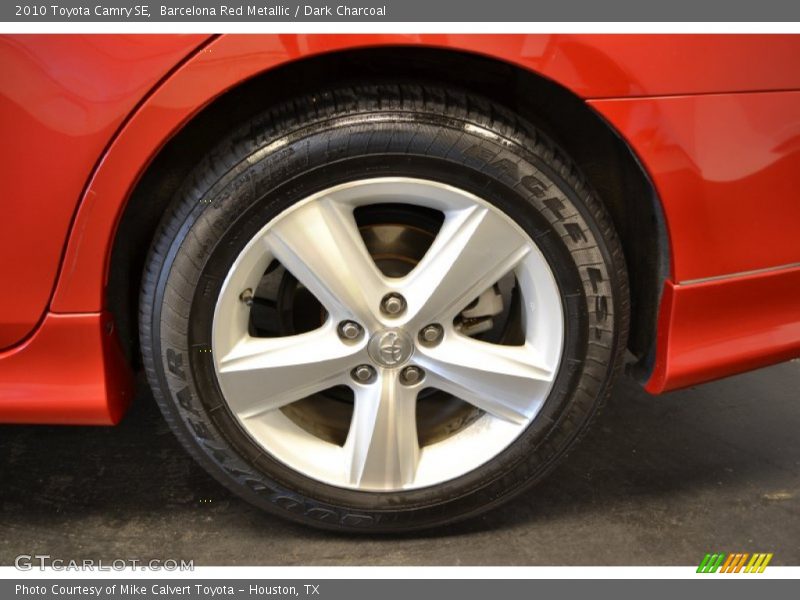 Barcelona Red Metallic / Dark Charcoal 2010 Toyota Camry SE