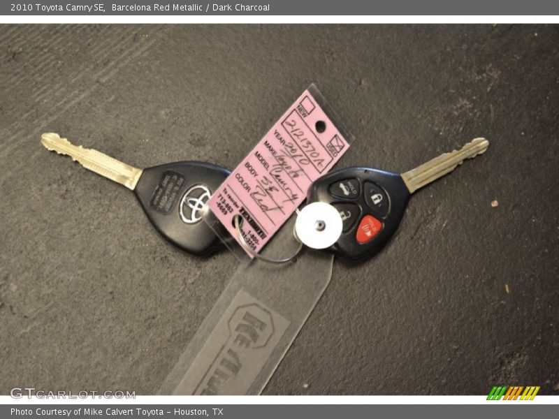 Barcelona Red Metallic / Dark Charcoal 2010 Toyota Camry SE