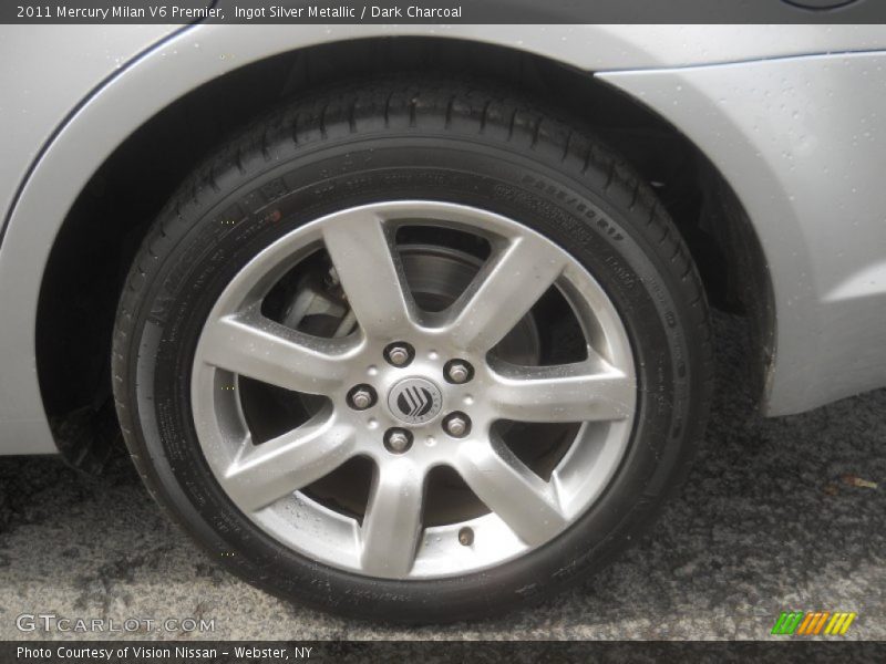 Ingot Silver Metallic / Dark Charcoal 2011 Mercury Milan V6 Premier