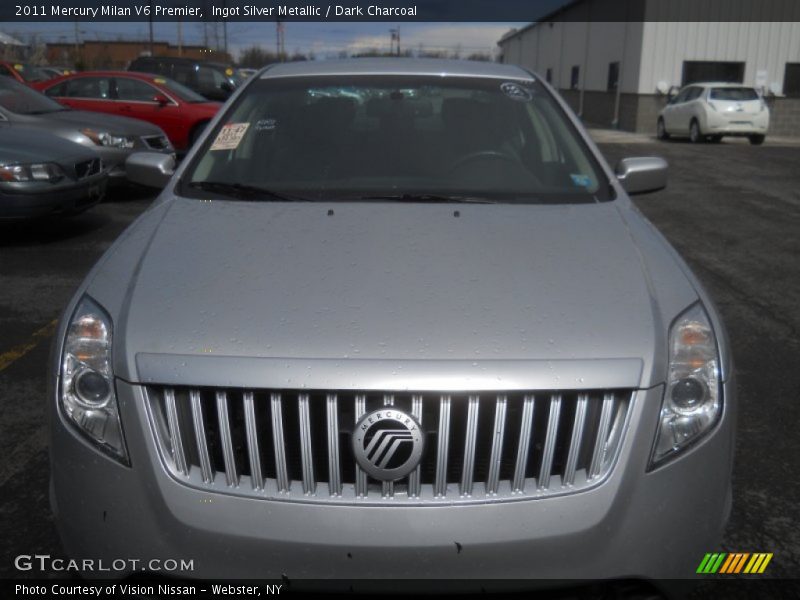 Ingot Silver Metallic / Dark Charcoal 2011 Mercury Milan V6 Premier