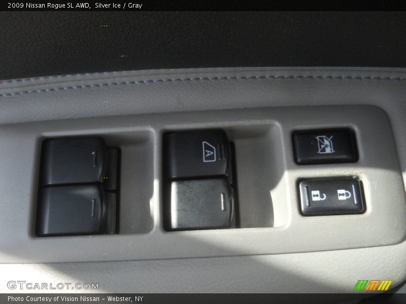Silver Ice / Gray 2009 Nissan Rogue SL AWD