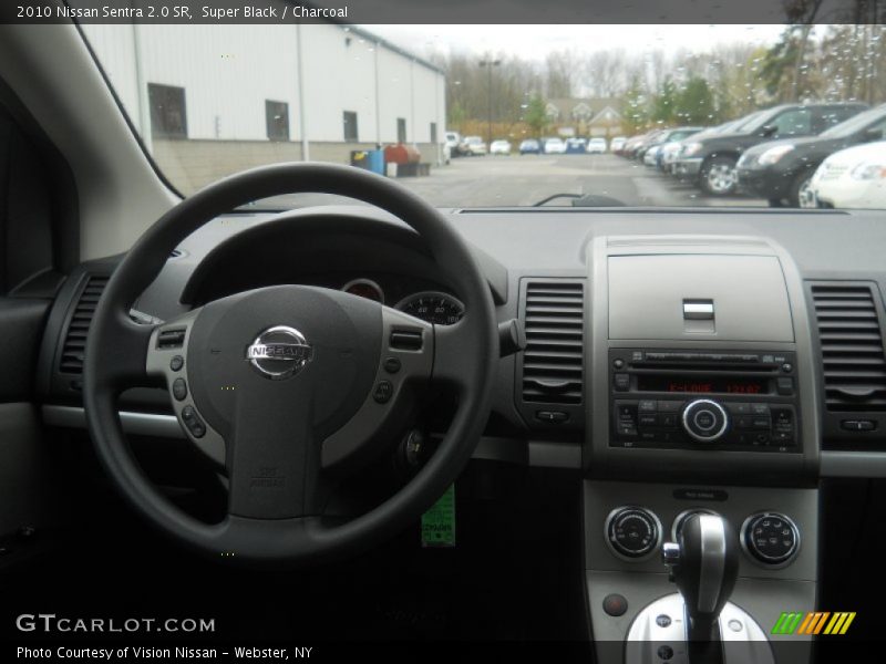 Super Black / Charcoal 2010 Nissan Sentra 2.0 SR