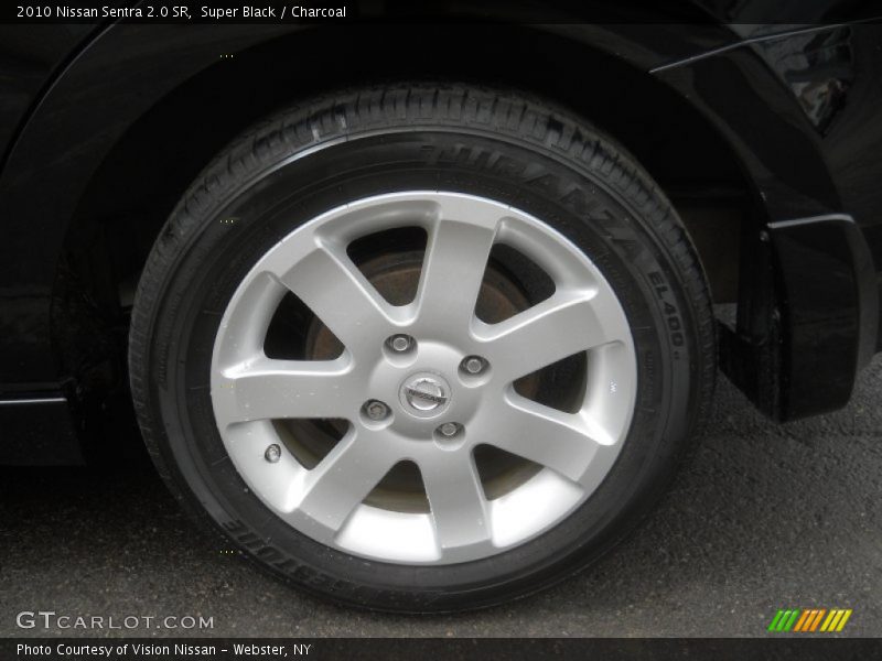 Super Black / Charcoal 2010 Nissan Sentra 2.0 SR