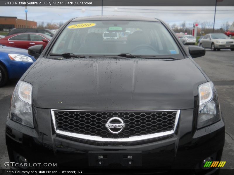 Super Black / Charcoal 2010 Nissan Sentra 2.0 SR