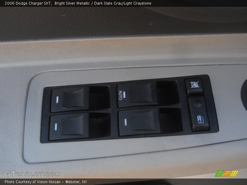 Bright Silver Metallic / Dark Slate Gray/Light Graystone 2006 Dodge Charger SXT