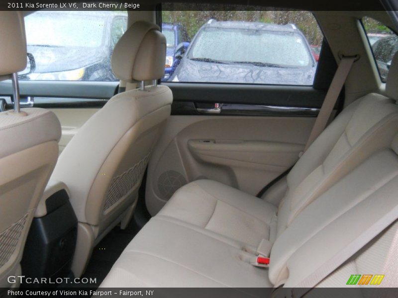 Dark Cherry / Beige 2011 Kia Sorento LX V6