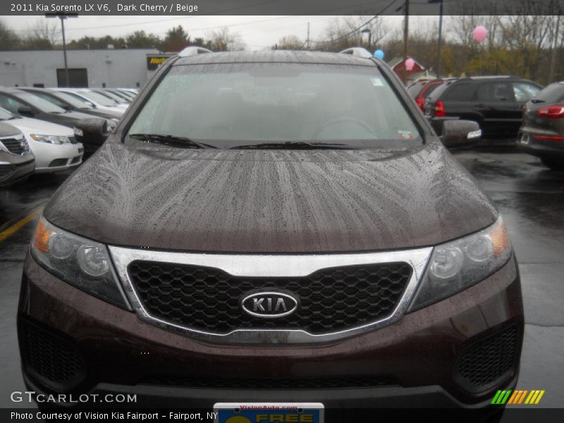 Dark Cherry / Beige 2011 Kia Sorento LX V6