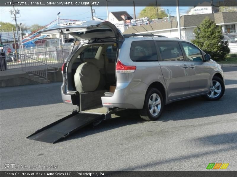 Silver Sky Metallic / Light Gray 2011 Toyota Sienna LE