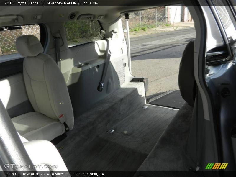 Silver Sky Metallic / Light Gray 2011 Toyota Sienna LE