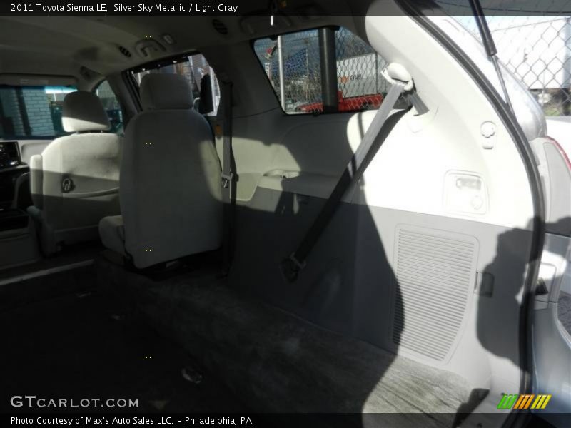Silver Sky Metallic / Light Gray 2011 Toyota Sienna LE