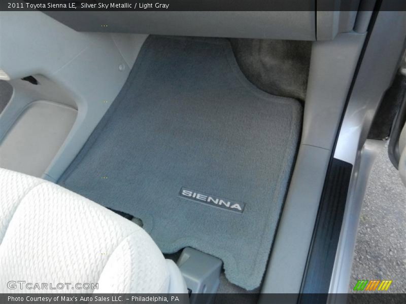 Silver Sky Metallic / Light Gray 2011 Toyota Sienna LE