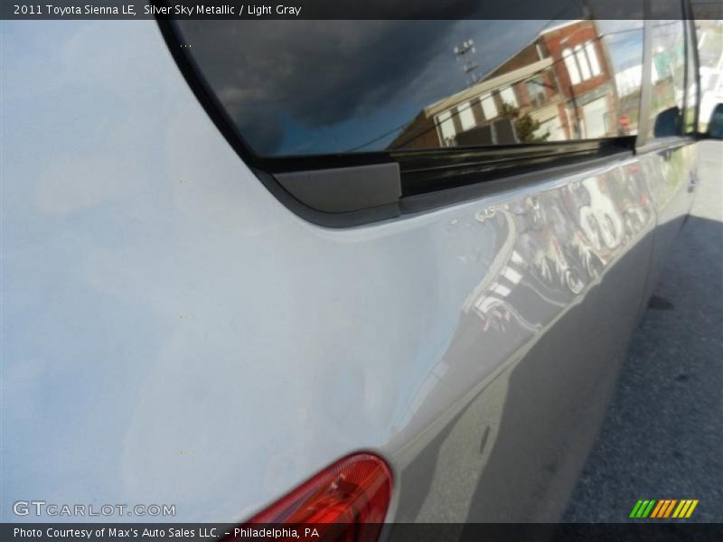 Silver Sky Metallic / Light Gray 2011 Toyota Sienna LE