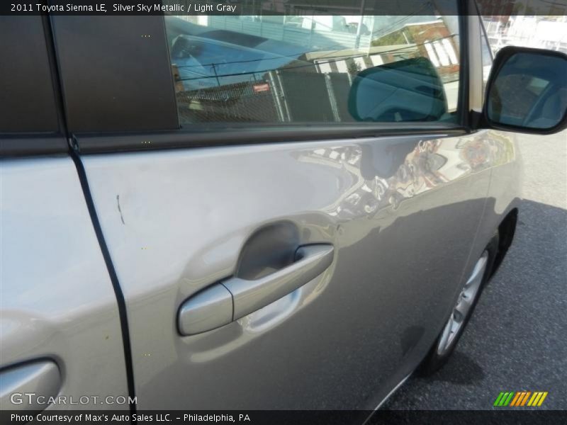 Silver Sky Metallic / Light Gray 2011 Toyota Sienna LE