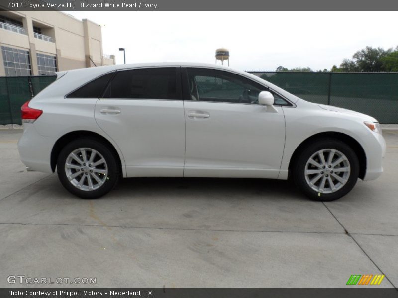 Blizzard White Pearl / Ivory 2012 Toyota Venza LE