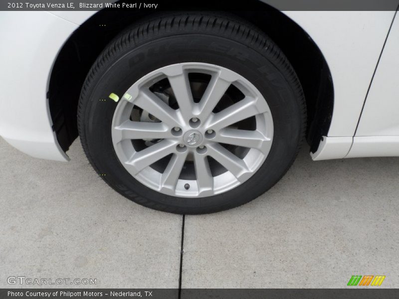 Blizzard White Pearl / Ivory 2012 Toyota Venza LE