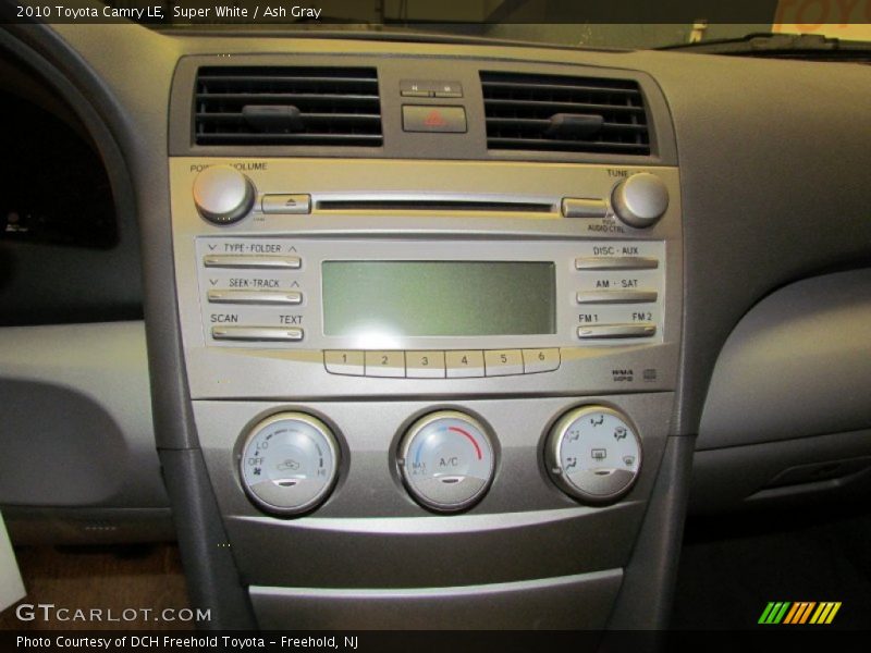 Super White / Ash Gray 2010 Toyota Camry LE