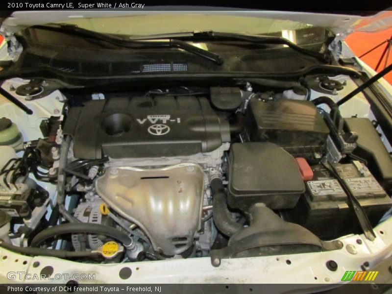 Super White / Ash Gray 2010 Toyota Camry LE