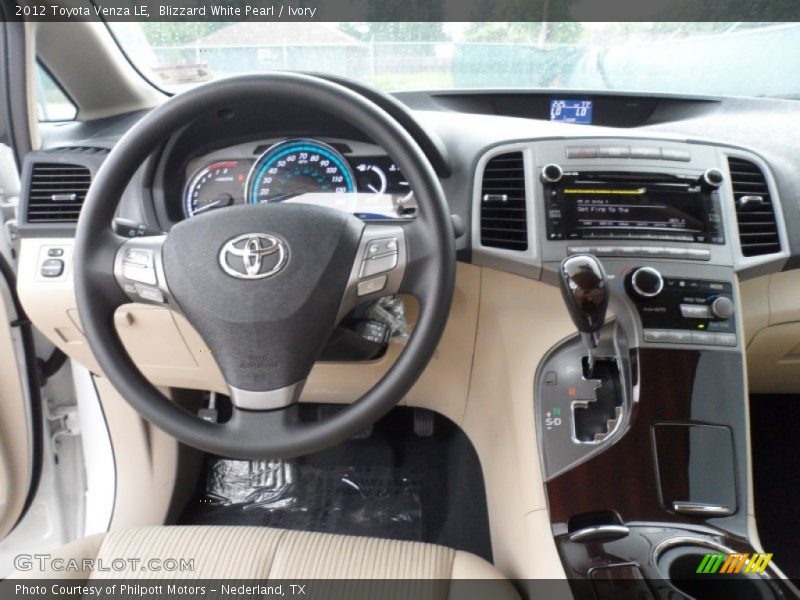 Blizzard White Pearl / Ivory 2012 Toyota Venza LE