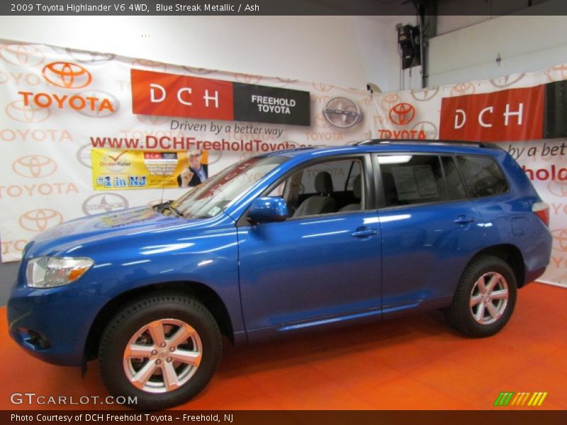 Blue Streak Metallic / Ash 2009 Toyota Highlander V6 4WD
