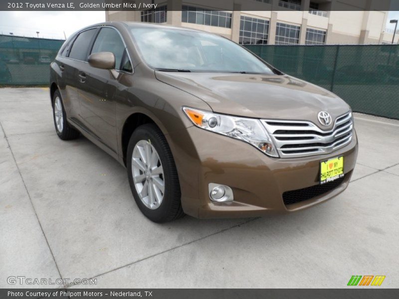 Golden Umber Mica / Ivory 2012 Toyota Venza LE