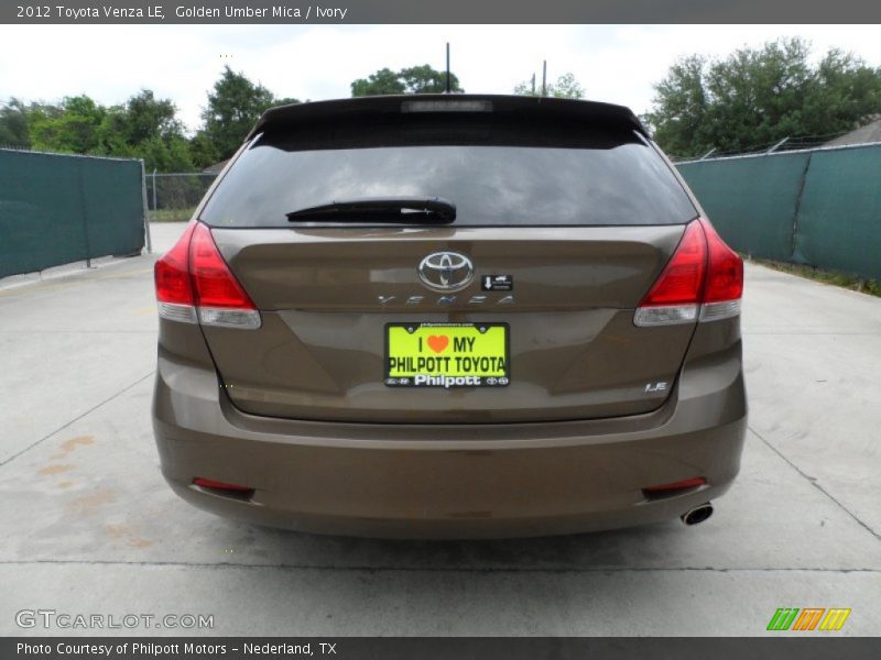 Golden Umber Mica / Ivory 2012 Toyota Venza LE