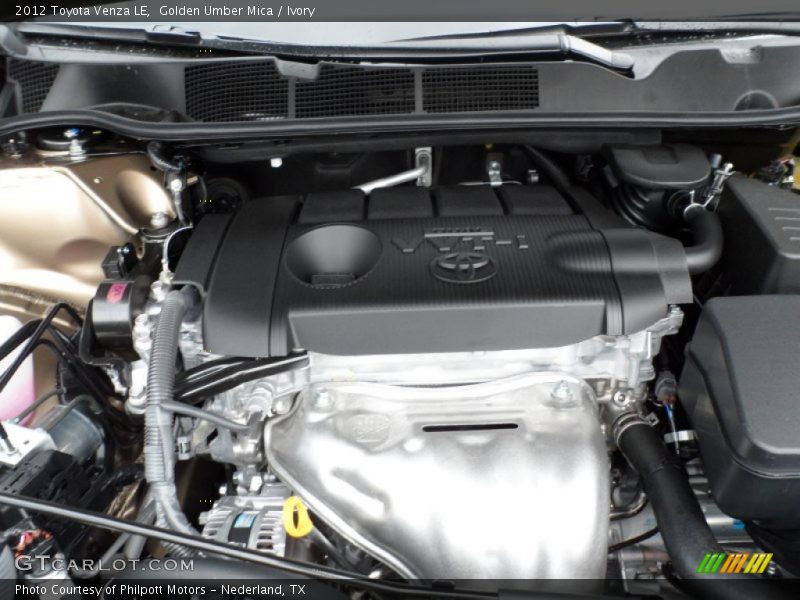 Golden Umber Mica / Ivory 2012 Toyota Venza LE