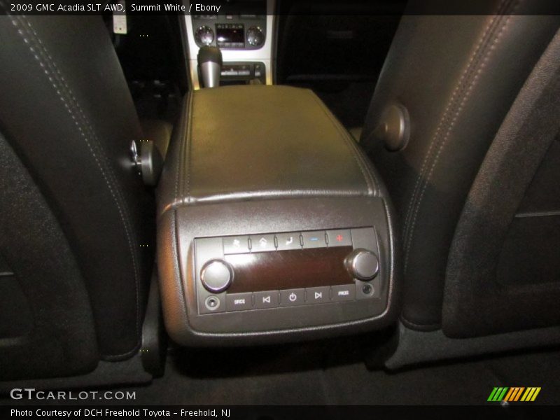 Summit White / Ebony 2009 GMC Acadia SLT AWD