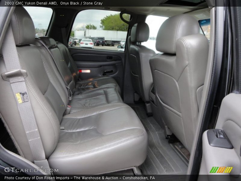 Onyx Black / Stone Gray 2003 GMC Yukon Denali AWD