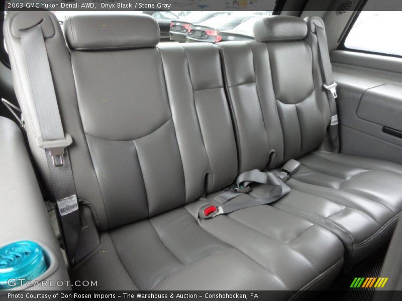 Onyx Black / Stone Gray 2003 GMC Yukon Denali AWD