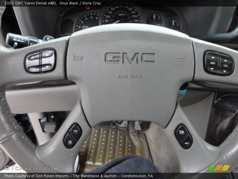 Onyx Black / Stone Gray 2003 GMC Yukon Denali AWD