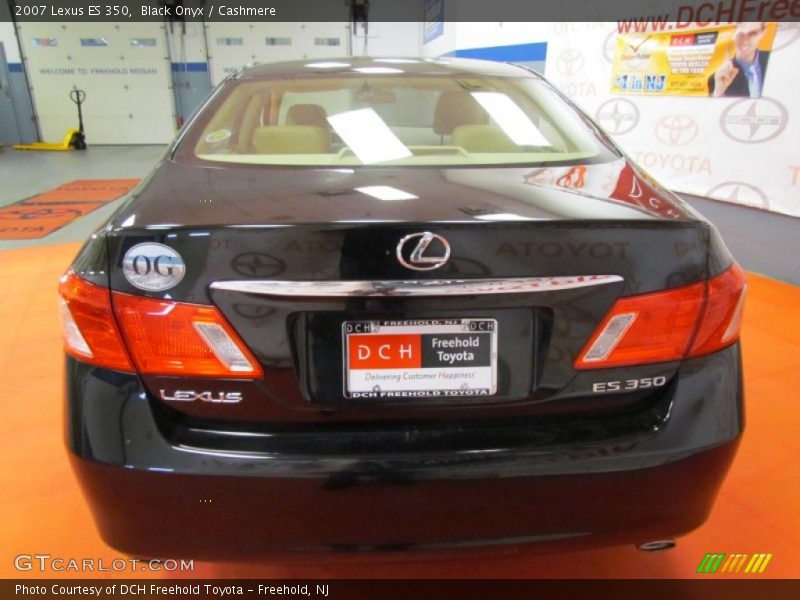 Black Onyx / Cashmere 2007 Lexus ES 350