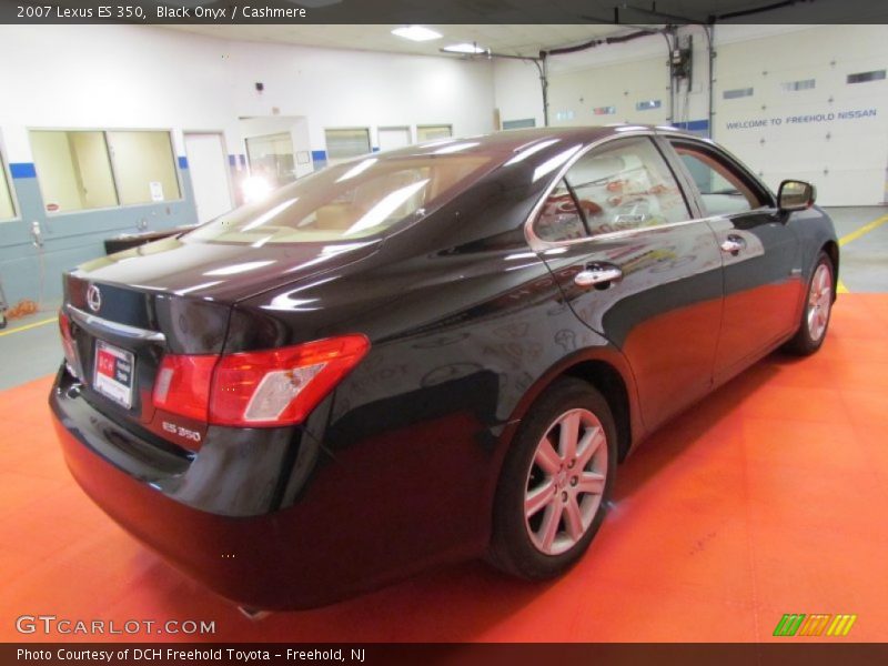 Black Onyx / Cashmere 2007 Lexus ES 350