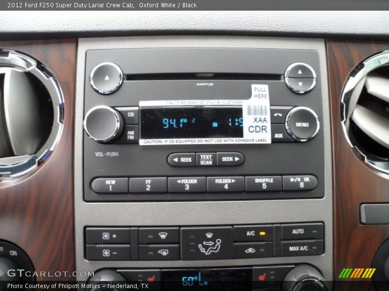 Oxford White / Black 2012 Ford F250 Super Duty Lariat Crew Cab