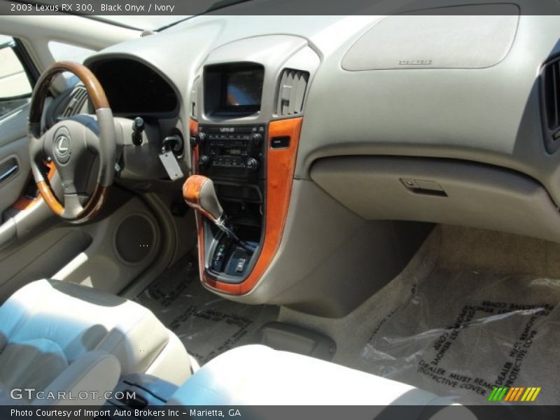 Black Onyx / Ivory 2003 Lexus RX 300