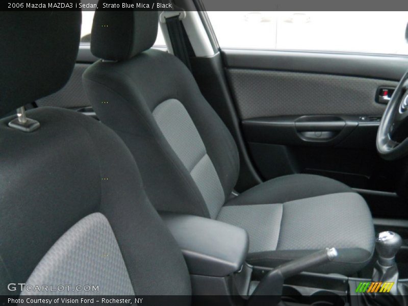 Strato Blue Mica / Black 2006 Mazda MAZDA3 i Sedan