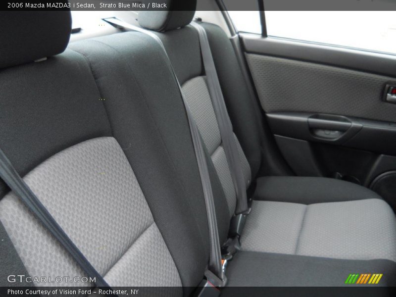Strato Blue Mica / Black 2006 Mazda MAZDA3 i Sedan