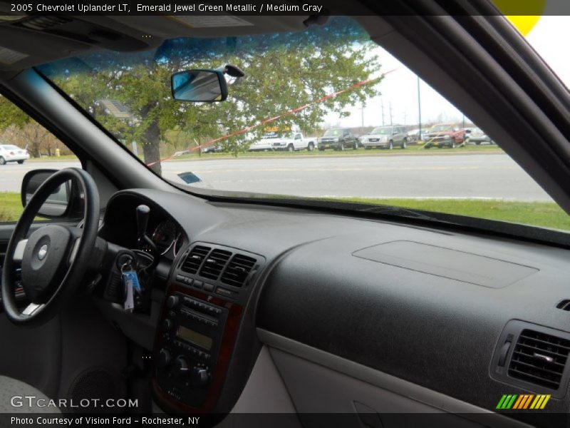 Emerald Jewel Green Metallic / Medium Gray 2005 Chevrolet Uplander LT