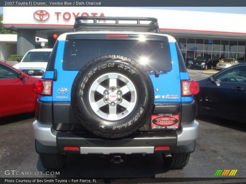 Voodoo Blue / Dark Charcoal 2007 Toyota FJ Cruiser