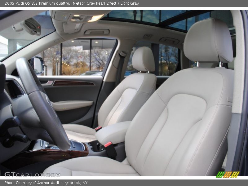 Meteor Gray Pearl Effect / Light Gray 2009 Audi Q5 3.2 Premium quattro