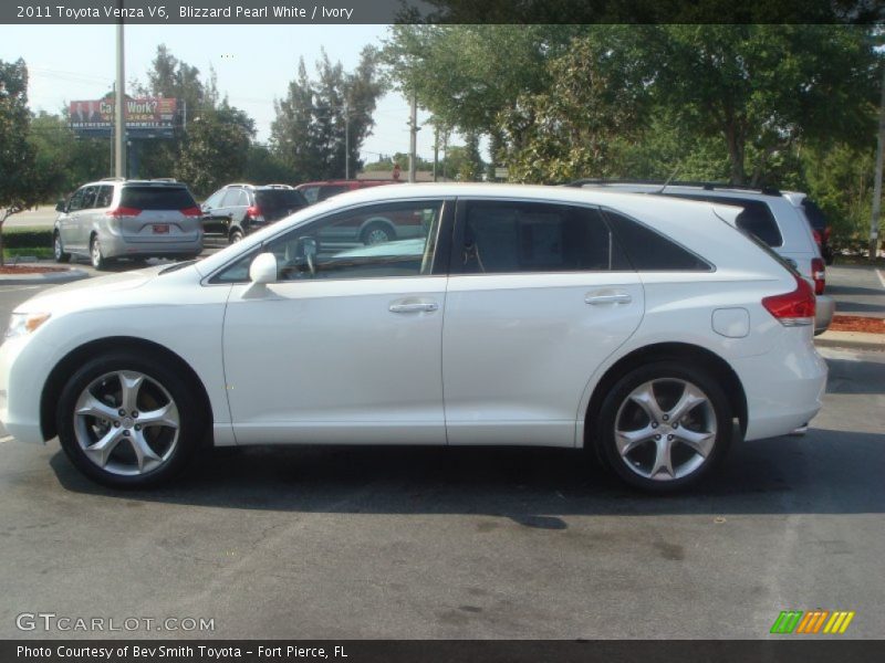 Blizzard Pearl White / Ivory 2011 Toyota Venza V6