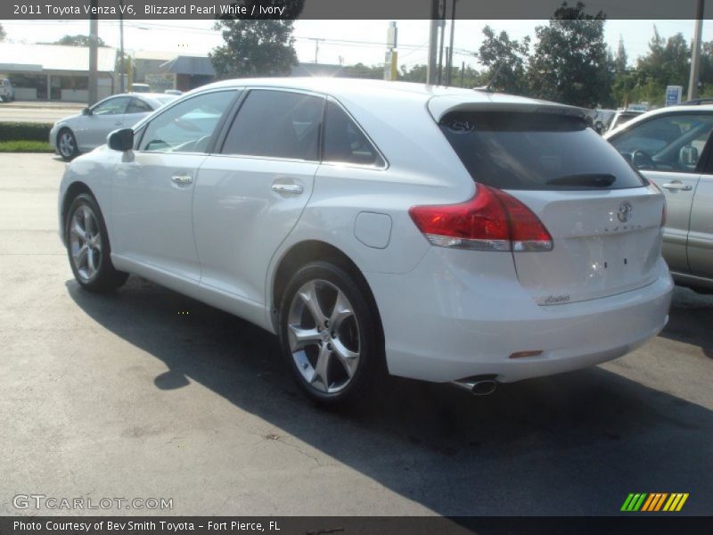 Blizzard Pearl White / Ivory 2011 Toyota Venza V6