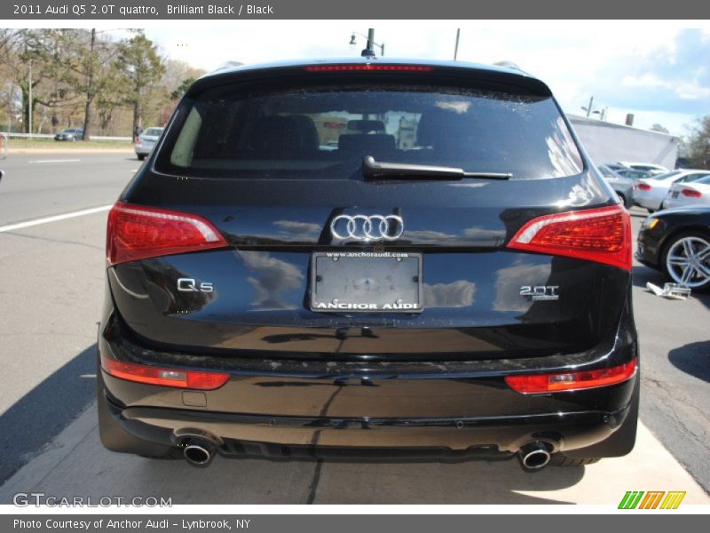 Brilliant Black / Black 2011 Audi Q5 2.0T quattro