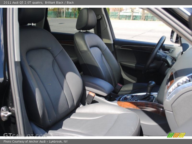 Brilliant Black / Black 2011 Audi Q5 2.0T quattro