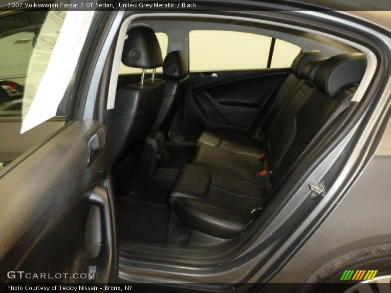 United Grey Metallic / Black 2007 Volkswagen Passat 2.0T Sedan