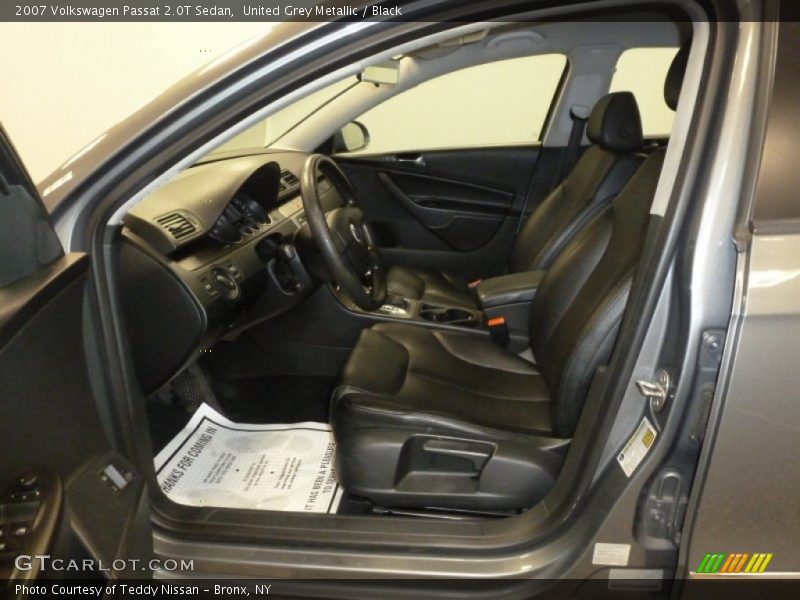 United Grey Metallic / Black 2007 Volkswagen Passat 2.0T Sedan