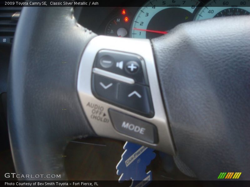 Classic Silver Metallic / Ash 2009 Toyota Camry SE